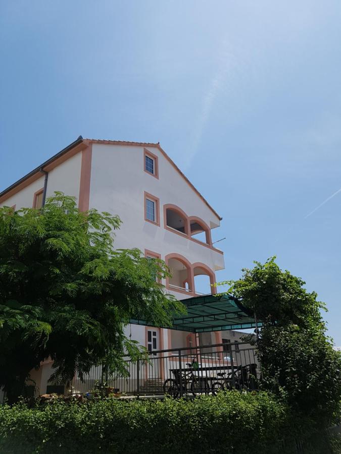 ספליט Lotus Apartman מראה חיצוני תמונה